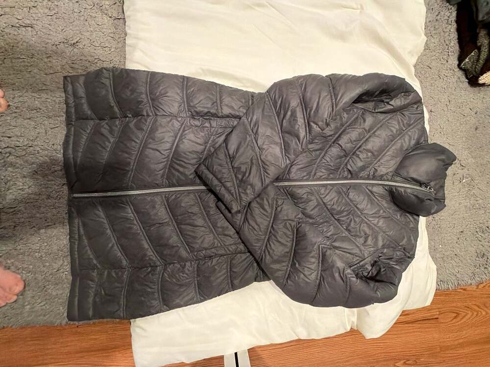 Calvin Klein Women's Packable Down Blend Jacket Size M